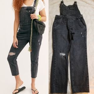 NWOT Free People crvy Contour Skinny Overall Black